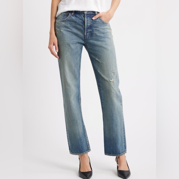 Moussy Denim - NWOT Moussy Vintage Showell Straight Leg Jeans